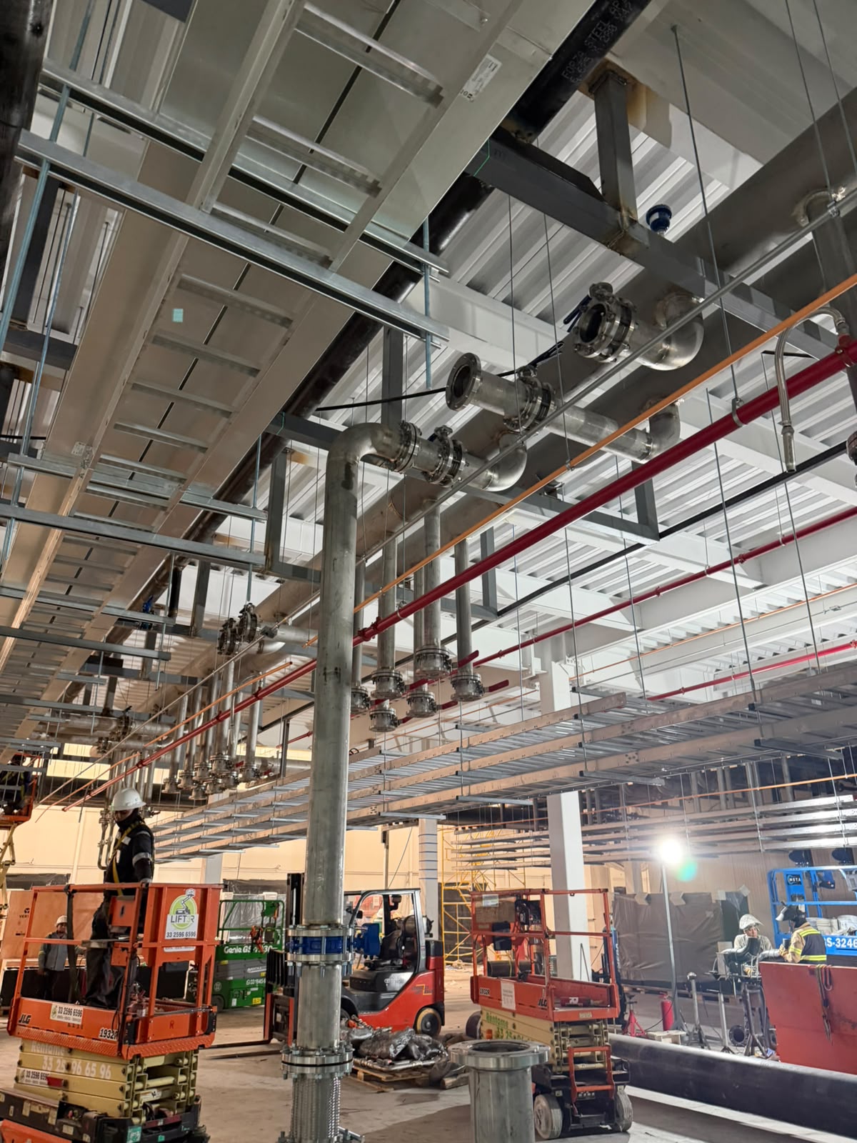 CFD Projects team supporting technical execution on site